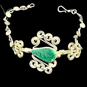 Vintage Handmade Artisan Wirework Silver Tone and Teardrop Malachite Bracelet